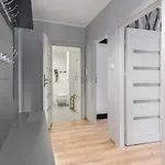 Apartment Różana Poznań by Renters